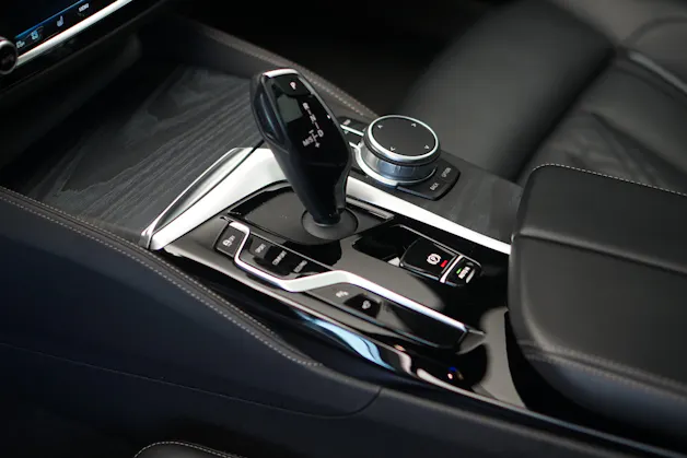 BMW 540d xDrive 48V Touring M Sport Steptronic *CH-Fahrzeug*