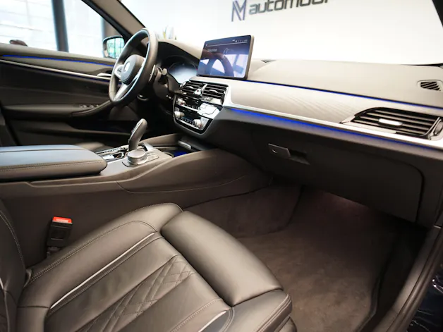 BMW 540d xDrive 48V Touring M Sport Steptronic *CH-Fahrzeug*
