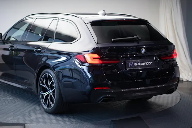 BMW 540d xDrive 48V Touring M Sport Steptronic *CH-Fahrzeug*
