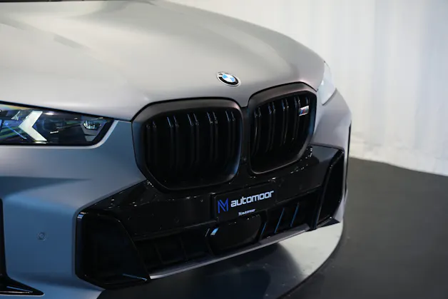 BMW X5 xDrive 48V M60i M Sport Pro Steptronic *Frozen Grey Matt*