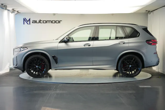 BMW X5 xDrive 48V M60i M Sport Pro Steptronic *Frozen Grey Matt*