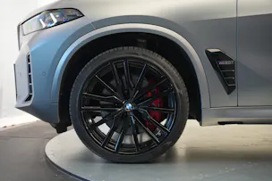BMW X5 xDrive 48V M60i M Sport Pro Steptronic *Frozen Grey Matt*