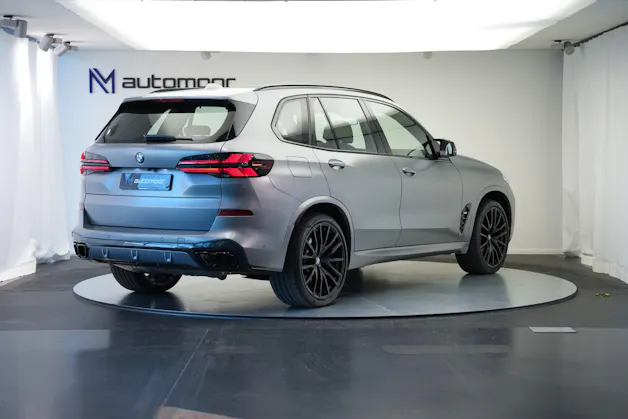 BMW X5 xDrive 48V M60i M Sport Pro Steptronic *Frozen Grey Matt*
