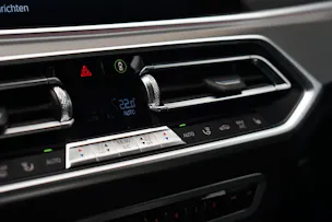 BMW X5 xDrive 30d Steptronic *CH-Fahrzeug* *AHK* *HuD*