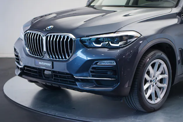 BMW X5 xDrive 30d Steptronic *CH-Fahrzeug* *AHK* *HuD*