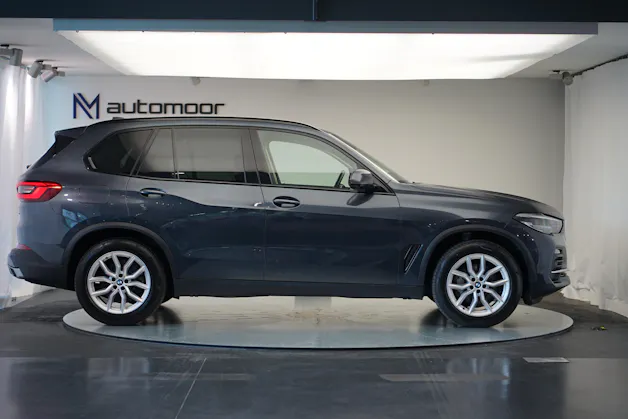 BMW X5 xDrive 30d Steptronic *CH-Fahrzeug* *AHK* *HuD*