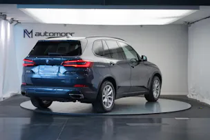 BMW X5 xDrive 30d Steptronic *CH-Fahrzeug* *AHK* *HuD*