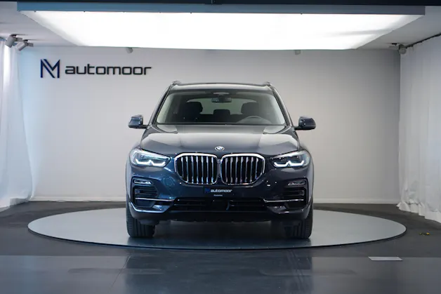 BMW X5 xDrive 30d Steptronic *CH-Fahrzeug* *AHK* *HuD*