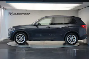 BMW X5 xDrive 30d Steptronic *CH-Fahrzeug* *AHK* *HuD*