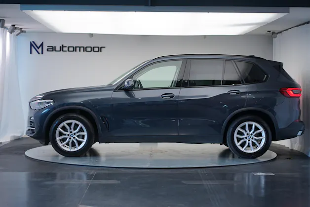 BMW X5 xDrive 30d Steptronic *CH-Fahrzeug* *AHK* *HuD*
