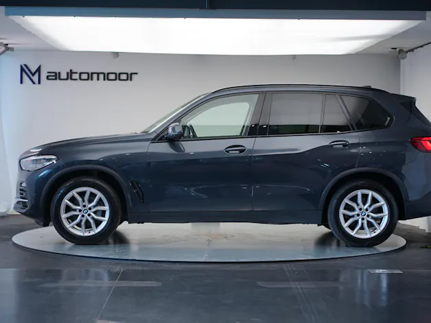 BMW X5 xDrive 30d Steptronic *CH-Fahrzeug* *AHK* *HuD*