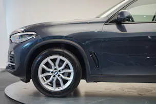 BMW X5 xDrive 30d Steptronic *CH-Fahrzeug* *AHK* *HuD*