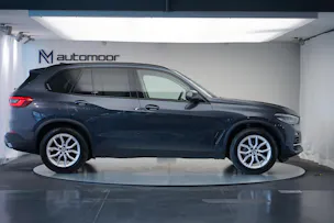 BMW X5 xDrive 30d Steptronic *CH-Fahrzeug* *AHK* *HuD*