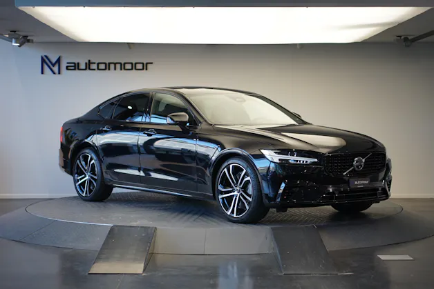 VOLVO S90 T8 eAWD Plug in Hybrid Plus Dark Geartronic