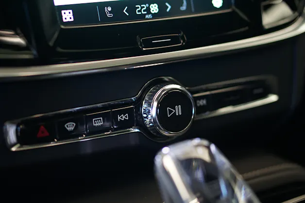 VOLVO S90 T8 eAWD Plug in Hybrid Plus Dark Geartronic