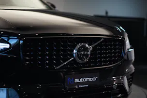 VOLVO S90 T8 eAWD Plug in Hybrid Plus Dark Geartronic