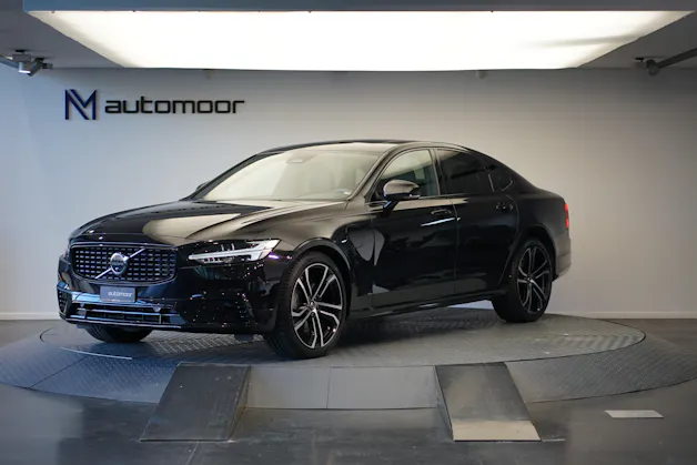 VOLVO S90 T8 eAWD Plug in Hybrid Plus Dark Geartronic