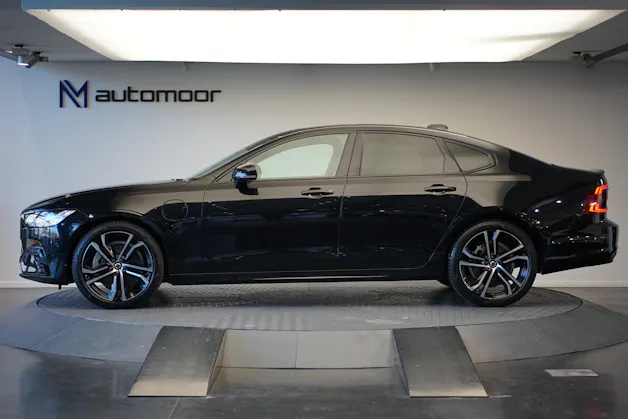 VOLVO S90 T8 eAWD Plug in Hybrid Plus Dark Geartronic