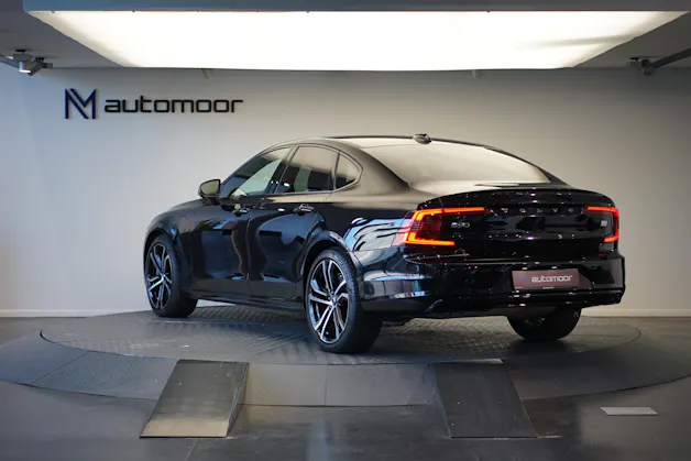 VOLVO S90 T8 eAWD Plug in Hybrid Plus Dark Geartronic