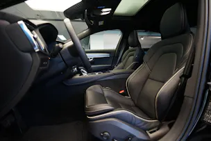 VOLVO S90 T8 eAWD Plug in Hybrid Plus Dark Geartronic