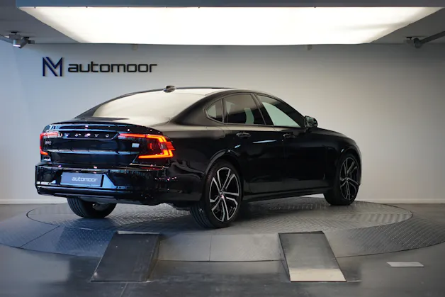VOLVO S90 T8 eAWD Plug in Hybrid Plus Dark Geartronic