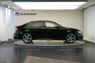 AUDI RS3 Limousine 2.5 TSI quattro S-tronic *Sportsitze* *Assistenzpaket* *B&O*