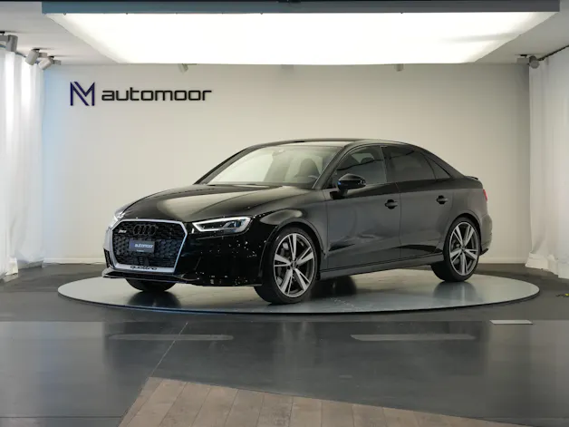 AUDI RS3 Limousine 2.5 TSI quattro S-tronic *Sportsitze* *Assistenzpaket* *B&O*
