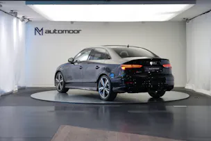 AUDI RS3 Limousine 2.5 TSI quattro S-tronic *Sportsitze* *Assistenzpaket*