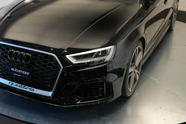 AUDI RS3 Limousine 2.5 TSI quattro S-tronic *Sportsitze* *Assistenzpaket* *B&O*