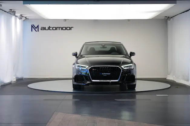 AUDI RS3 Limousine 2.5 TSI quattro S-tronic *Sportsitze* *Assistenzpaket*