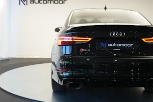 AUDI RS3 Limousine 2.5 TSI quattro S-tronic *Sportsitze* *Assistenzpaket* *B&O*