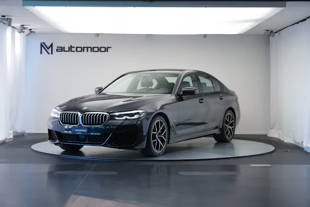 BMW 530d xDrive 48V M Sport Steptronic *AHK*