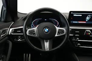 BMW 530d xDrive 48V M Sport Steptronic *AHK*