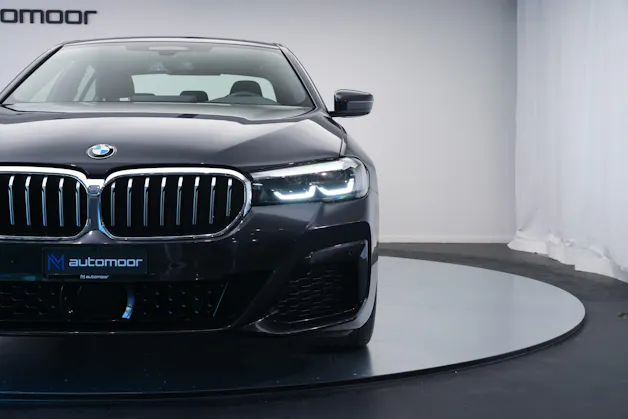 BMW 530d xDrive 48V M Sport Steptronic *AHK*