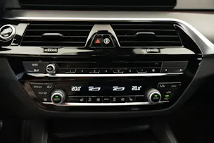 BMW 530d xDrive 48V M Sport Steptronic *AHK*