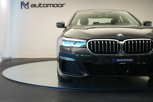 BMW 530d xDrive 48V M Sport Steptronic *AHK*