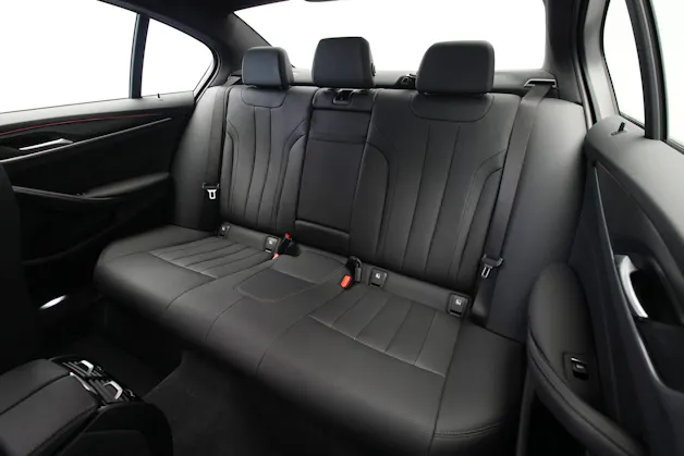 BMW 530d xDrive 48V M Sport Steptronic *AHK*