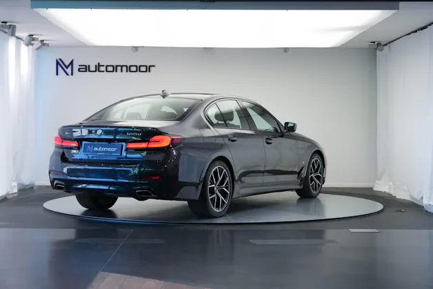 BMW 530d xDrive 48V M Sport Steptronic *AHK*