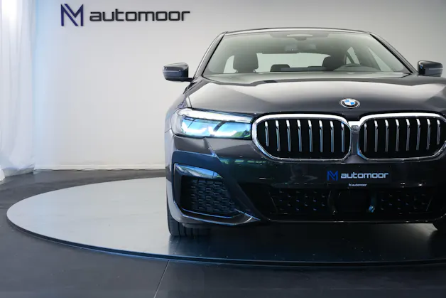 BMW 530d xDrive 48V M Sport Steptronic *AHK*