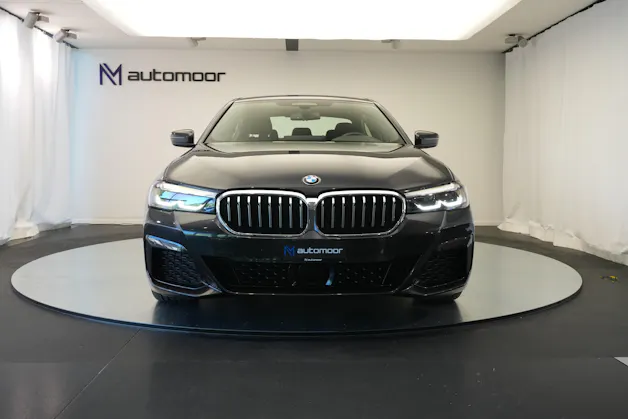 BMW 530d xDrive 48V M Sport Steptronic *AHK*
