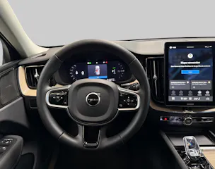 VOLVO XC60 2.0 T6 TE Plus Dark eAWD