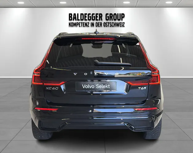 VOLVO XC60 2.0 T6 TE Plus Dark eAWD