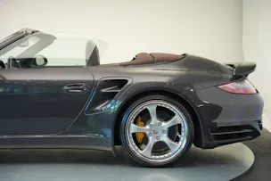 PORSCHE 911 Cabrio Turbo S PDK *CH-Fahrzeug* *Techart Felgen*