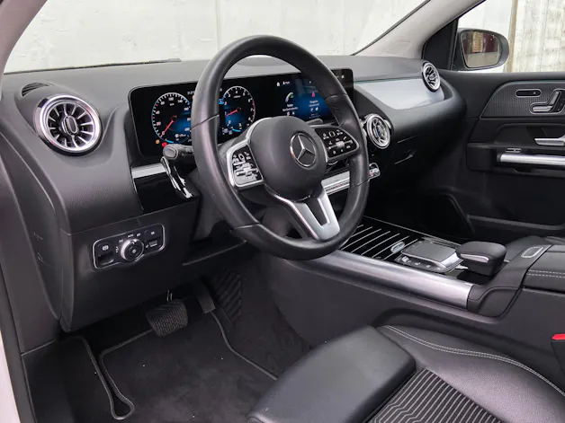 MERCEDES-BENZ B 200 Night Star 7G-DCT