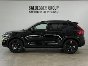 VOLVO XC40 2.0 B4 MH Black Edition