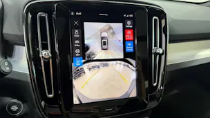 VOLVO XC40 2.0 B4 MH Black Edition