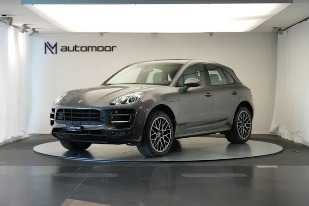 PORSCHE Macan Turbo PDK *CH-Fahrzeug* *Chrono*