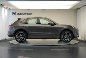 PORSCHE Macan Turbo PDK *CH-Fahrzeug* *Chrono*