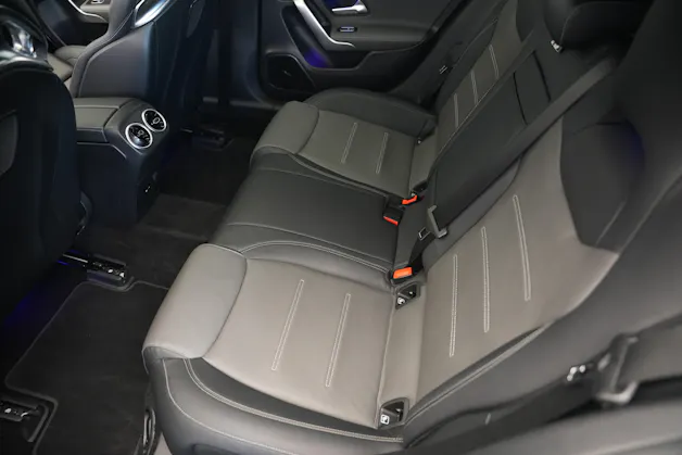 MERCEDES-BENZ A 45 S AMG 4Matic+ Speedshift *CH-Fahrzeug* *Performance Sitze* *Burmester*