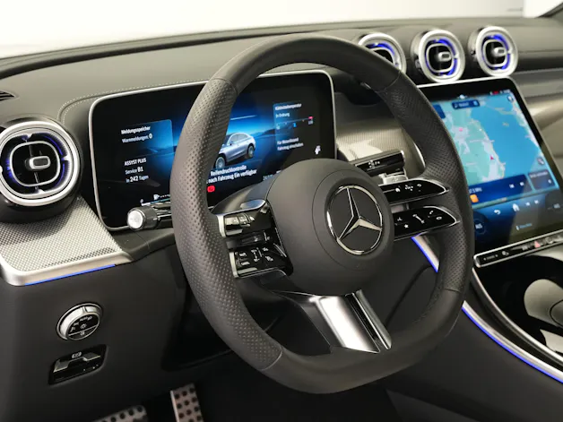 MERCEDES-BENZ GLC Coupé 200 4Matic AMG Line 9G-Tronic *AHK* *Assistenzpaket* *Lenkradheizung*